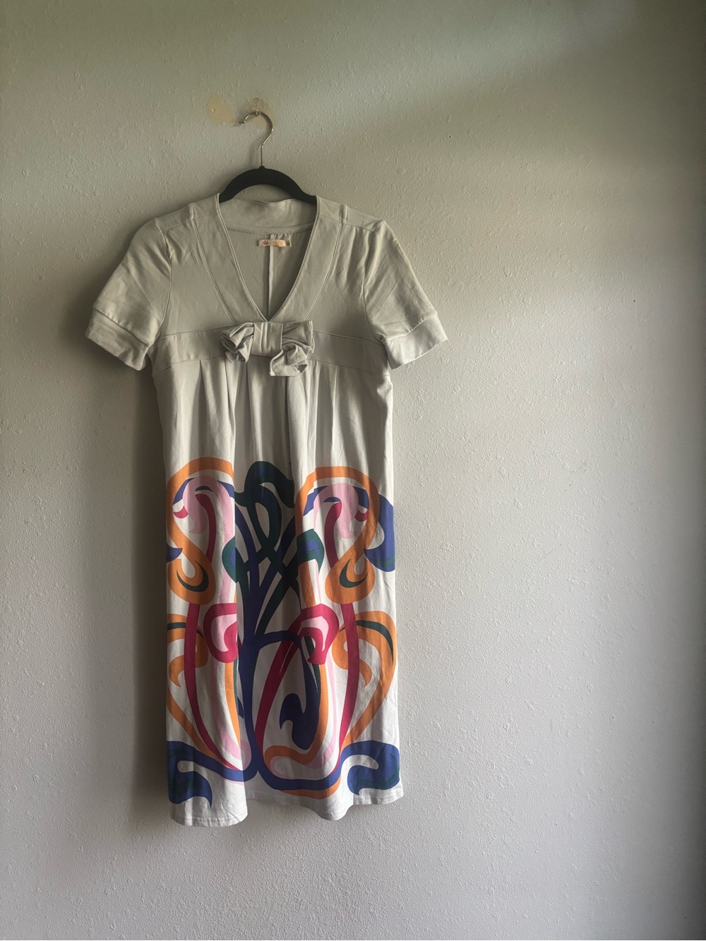 Tulle Cream Mini Dress with Multicolor Abstract Hem